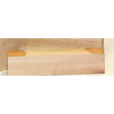 3100027 platanlønn 50x50x300_1.JPG
